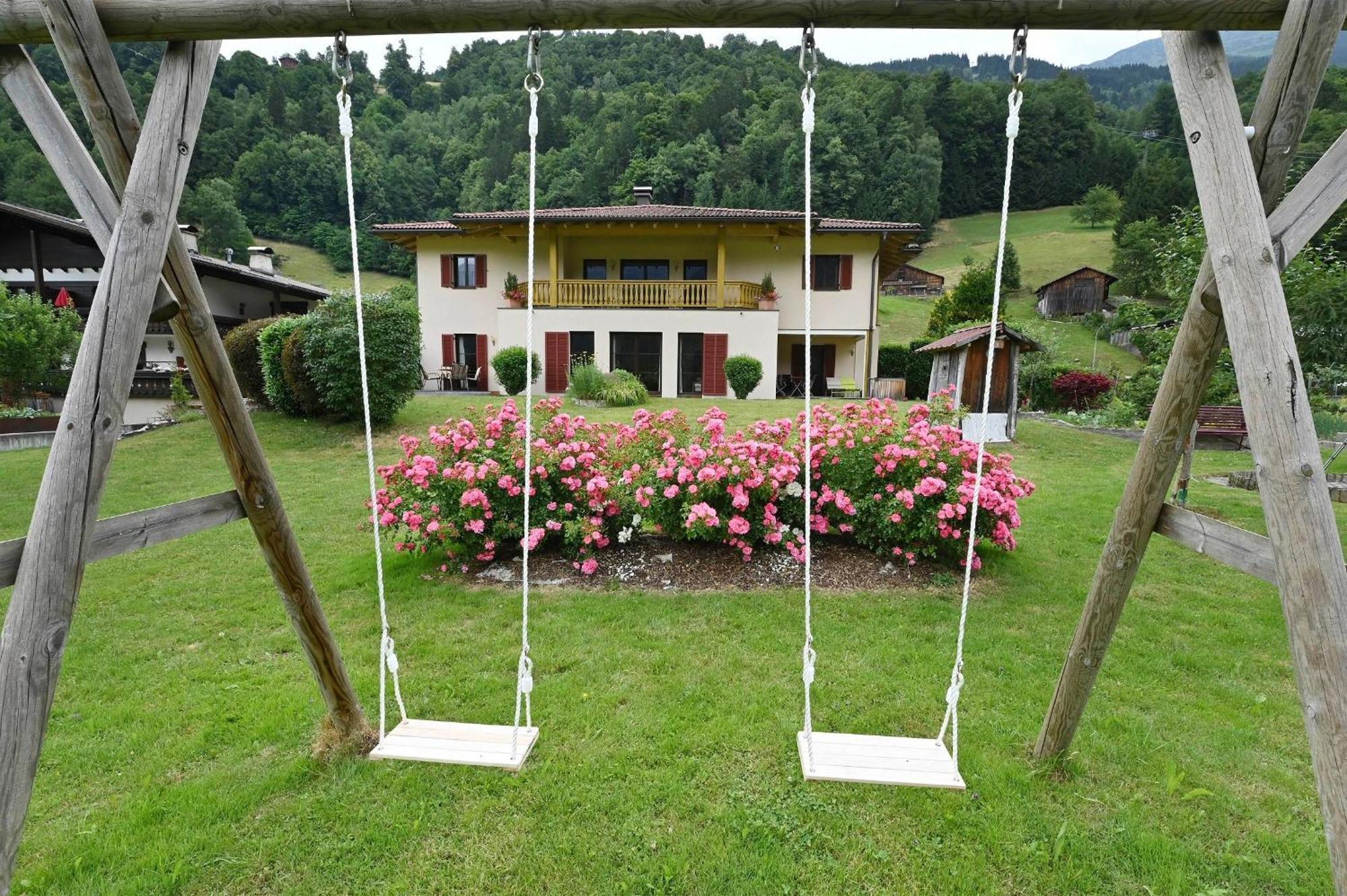 Ferienhaus Schwarzhans Schruns ภายนอก รูปภาพ